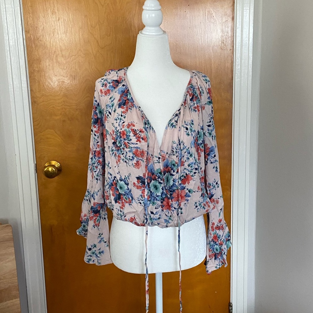 Lush long sleeve floral blouse